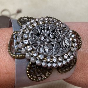 Cuff bracelet